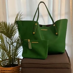 NWOT Steve Madden Large Tote bag gorgeous tote bag in green color